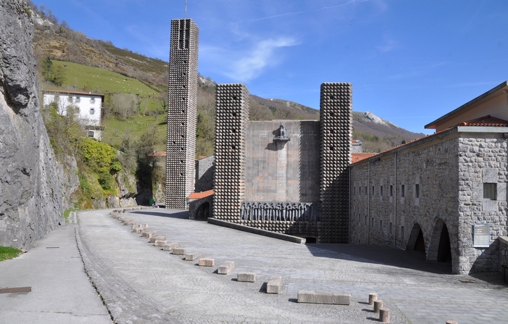 La basílica de Arantzazu.