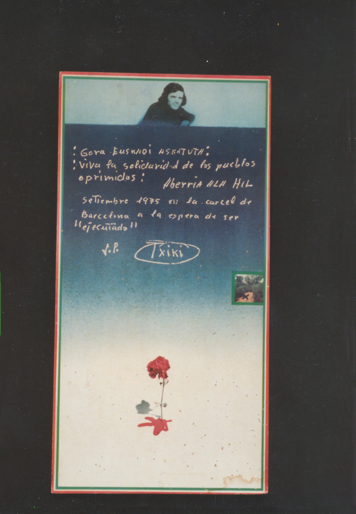 Txikik hil aurretik, argazki baten atzean idatzitako Che Guevararen poema.