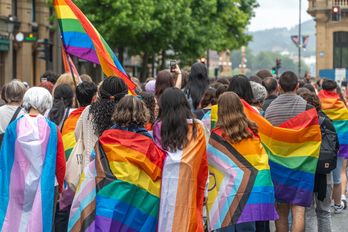 Movilización en Donostia con motivo del Día Internacional del Orgullo LGTBI.