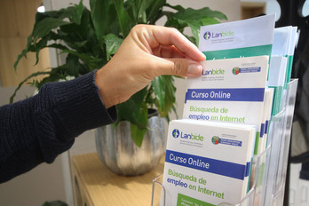 LAB ha denunciado que Lanbide se ha mostrado como un organismo ineficaz en la búsqueda de empleo.