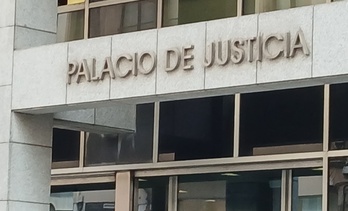 Imagen de la fachada de la Audiencia de Bizkaia.