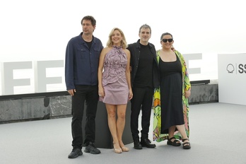 ‘28 noches’ filmeko lan taldea.