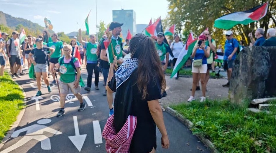 Irunen ostiral honetan, Hendaiako helmuga jada ezin gertuago.