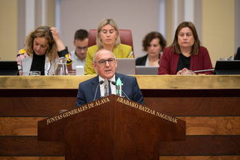 Ramiro González en su intervención ante las Juntas Generales de Araba.
