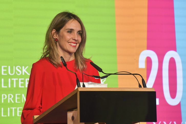 Leire Bilbao 2022ko irudian, Haur eta Gazte Euskadi Saria sariemate ekitaldian.