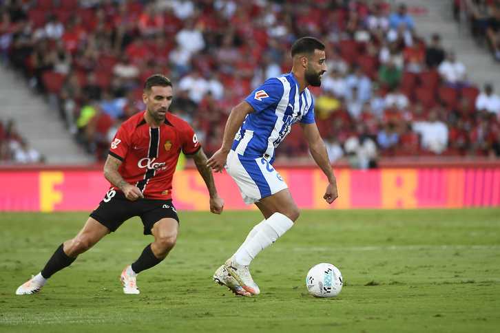 Rebbach ha sido el más activo en el apartado ofensivo por parte del Alavés.