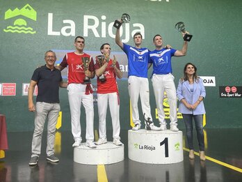 Sari banaketa Adarragako Logroño pilotalekuan.