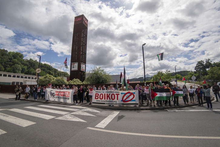 Movilización de Palestinarekin Elkartasuna ante CAF en Beasain, en imagen de archivo.