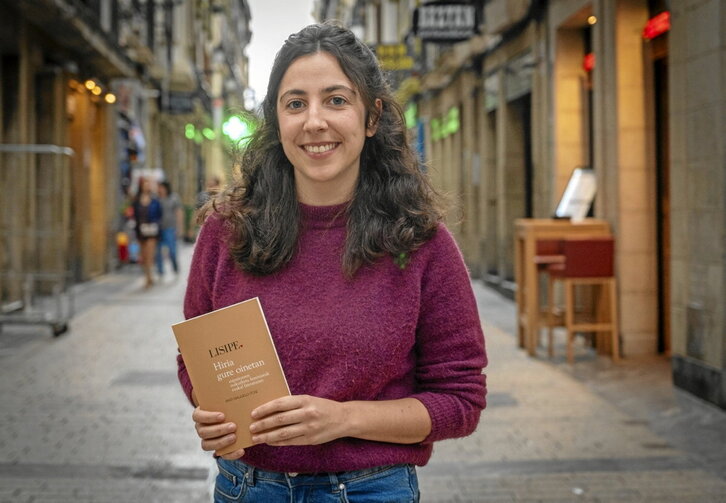 Irati Majuelo, liburu berria eskuartean duela.