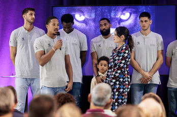 La plantilla de Surne Bilbao Basket se suma a la ambición de sus técnicos y directivos.