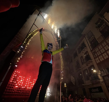 Urtero bezala, aurten ere Maritxu Kajoik miraria egingo du ostiral iluntzean herriko plazan.