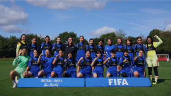 Las jugadoras que formarán la primera selección afgana de refugiadas.