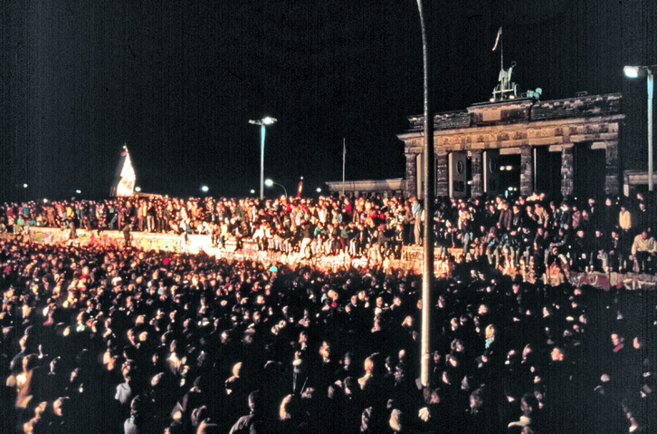 Imagen de la caída del Muro de Berlín en 1989.