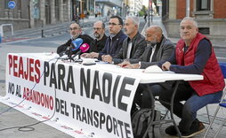 Representantes del sector del transporte de mercancías comparecieron en rueda de prensa.