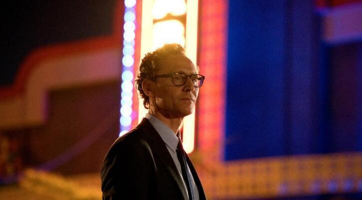 Tom Hiddleston es el protagonista de ‘La vida de Chuck’