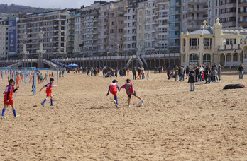 Partidos de Eskola Kirola en La Concha.