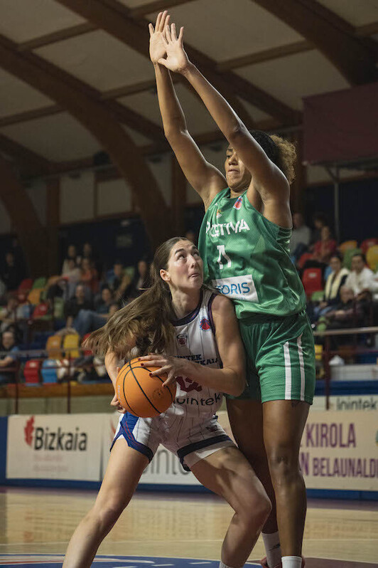 Masa Jankovic ha cuajado un gran partido gracias a sus diferentes recursos en ataque.