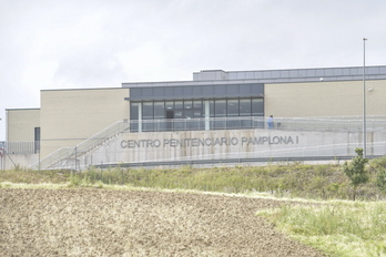 Exterior de la cárcel de Iruñea.