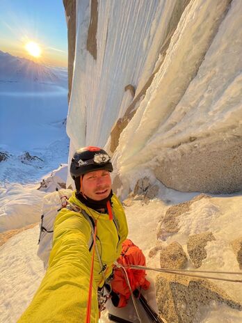 Colin Haley estatubatuarrak dio Cerro Torreko eskalada berezia izan dela.