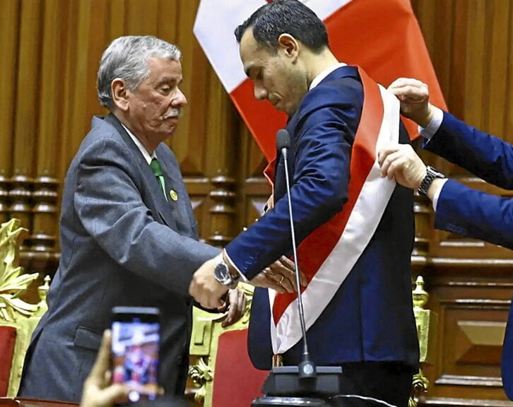 José Jerí, investido como presidente interino de Perú.