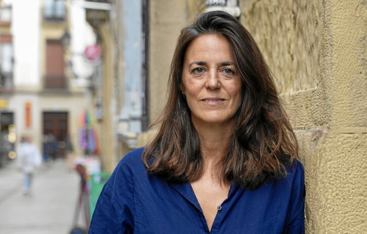 Eider Rodriguezek «Dena zulo bera zen» ipuin liburua aurkeztu zuen atzo.