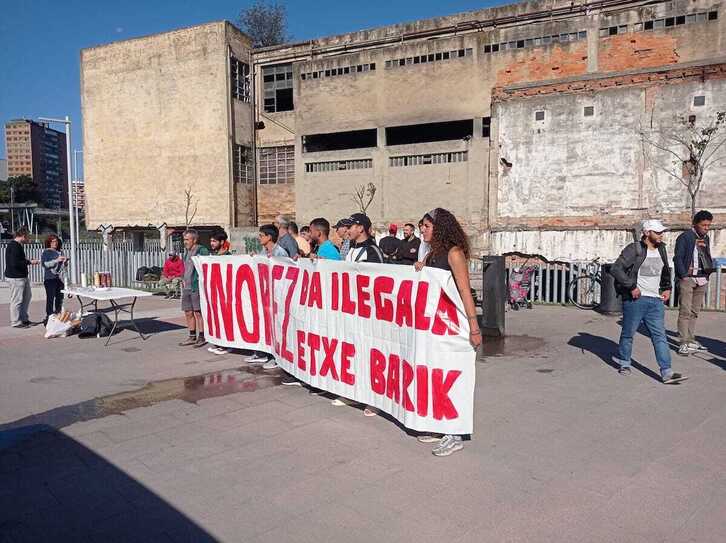 Comparecencia de los colectivos sociales en Zorrotzaurre.