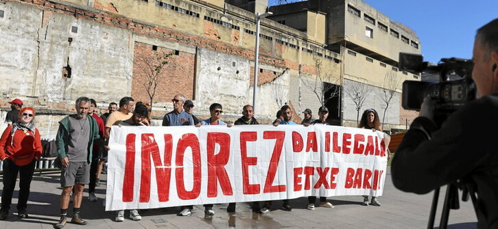 Comparecencia de los colectivos sociales en Zorrotzaurre.