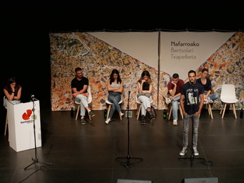 Julio Soto, bertsotan.