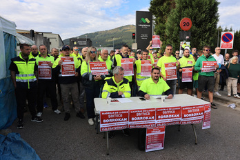 Comparecencia de las y los trabajadores de Maderas de Llodio.
