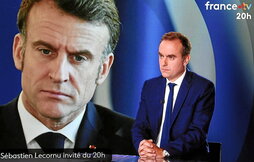 Lecornou, France 2 telebista kate frantseseko plato batean, urriaren 8an.