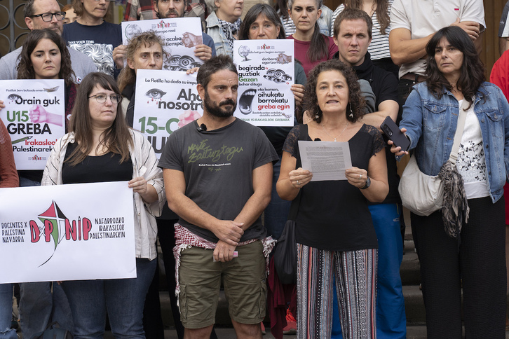 La huelga en la educación se anticipa muy potente. En la imagen, profesores navarros anunciando que pararán este miércoles.