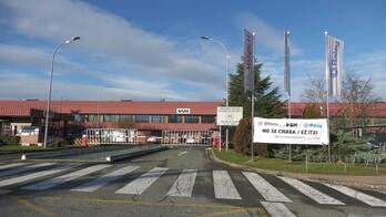 Varias empresas han mostrado su interés por la factoría de Ezkirotz, pero falta materializarlo.