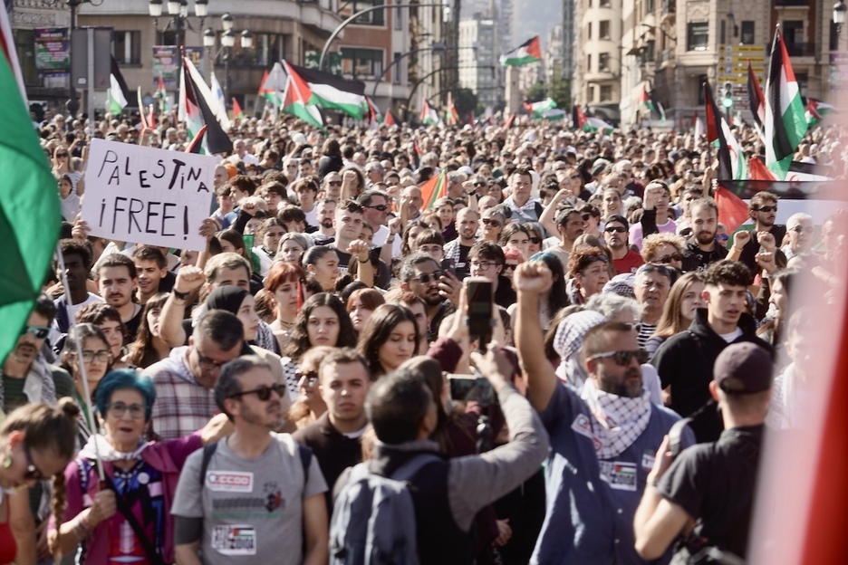 Movilización en Bilbo. Movilización en Bilbo.