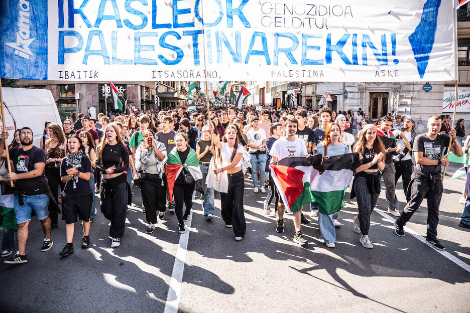 Ikamaren blokea, Donostian. Ikamaren blokea, Donostian.