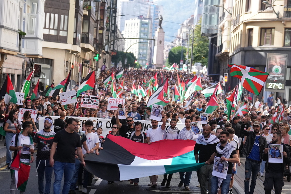 La marcha de Bilbo ha reunido a miles de personas. La marcha de Bilbo ha reunido a miles de personas.
