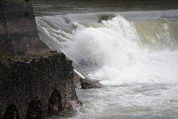 Río Bidasoa, a su paso por Bera.