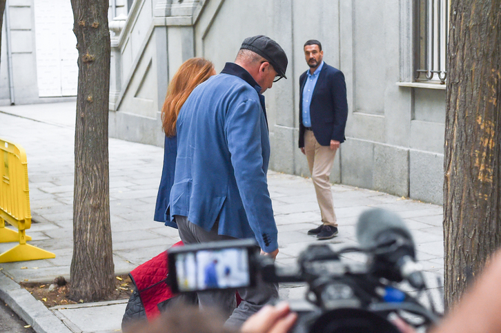 Koldo García, cabizbajo al llegar al Supremo.