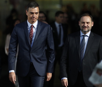 Sánchez y Ábalos, en un acto oficial del Ministerio de Fomento en 2019.