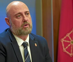 El consejero navarro de Economía y Hacienda, José Luis Arasti.