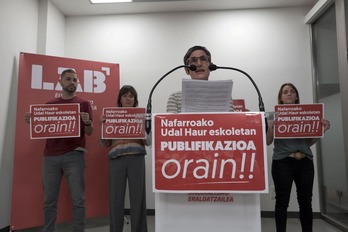 LABeko ordezkariak Iruñean egin duten agerraldia.