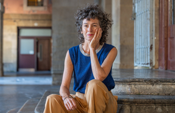 Ixiar Rozasek ozenki irakurri beharreko hitzak lotu ditu.