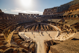 Koliseoaren barrualdea.