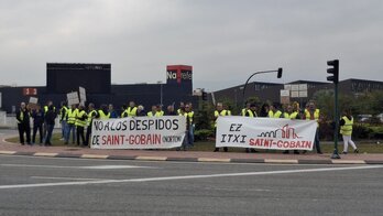 Movilización de trabajadores de Saint Gobain en defensa de sus puestos de trabajo.