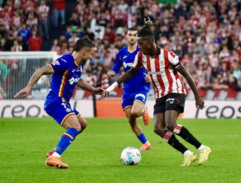 Nico Williams ha jugado todo el partido, pero apenas ha tenido incidencia.