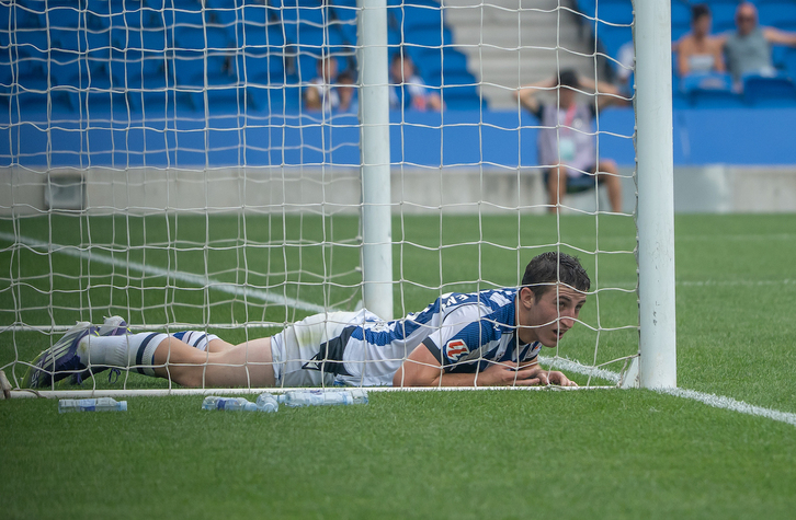 Mariezkurrena se lamenta de una jugada en un partido anterior.