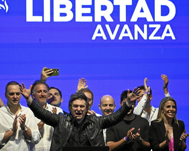 El presidente Javier Milei en el cierre de campaña el viernes en Rosario.