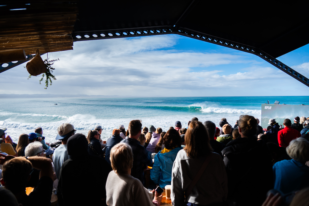 El Salvador, Punta Rocako eskuin olatua.    WORLDSURFLEAGUE.COM