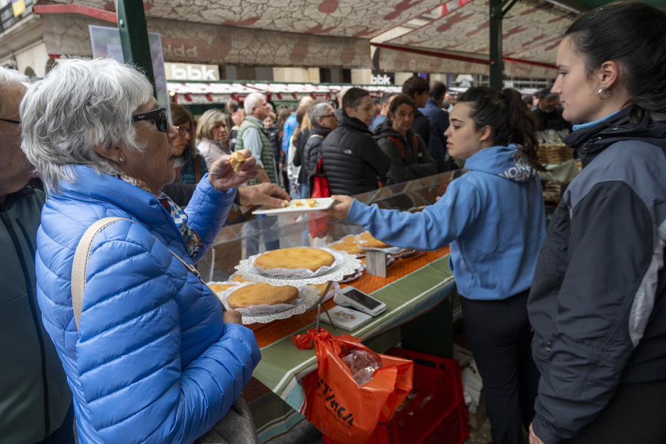 Gozoak probatzeko aukera Gernikan. Gozoak probatzeko aukera Gernikan.
