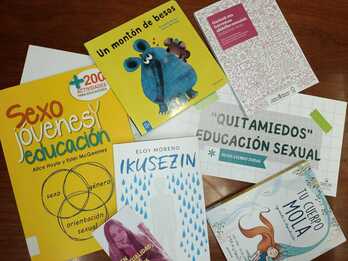 Material sobre educación sexual para escolares de distintas edades.