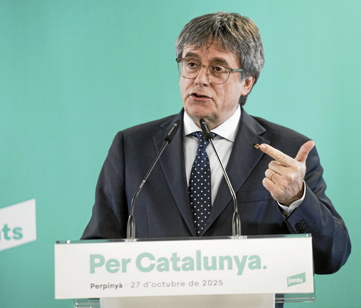 Carles Puigdemont, durante su comparecencia sin preguntas en Perpinyà.